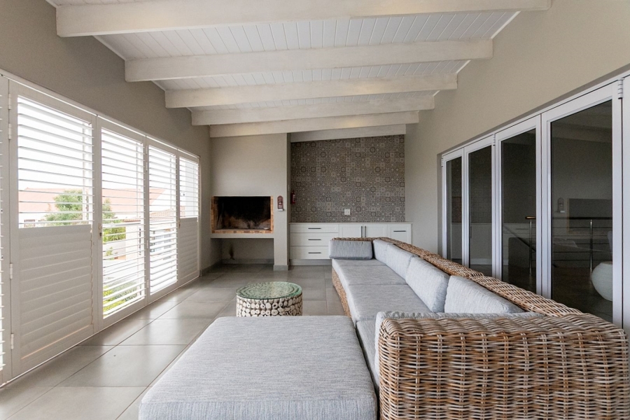 4 Bedroom Property for Sale in Myburgh Park Western Cape
